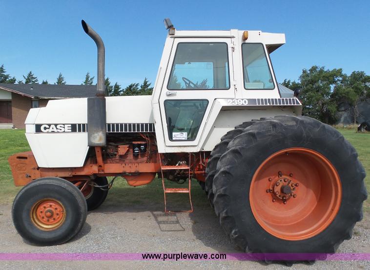 image for item J6059 1980 Case 2390 tractor