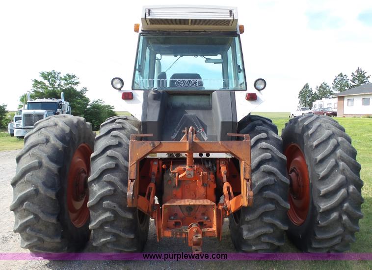 image for item J6059 1980 Case 2390 tractor