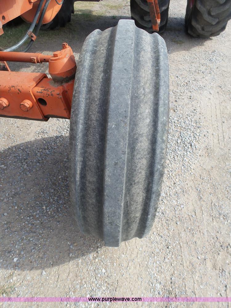 image for item J6059 1980 Case 2390 tractor