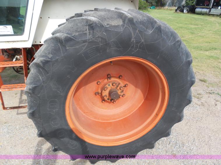 image for item J6059 1980 Case 2390 tractor