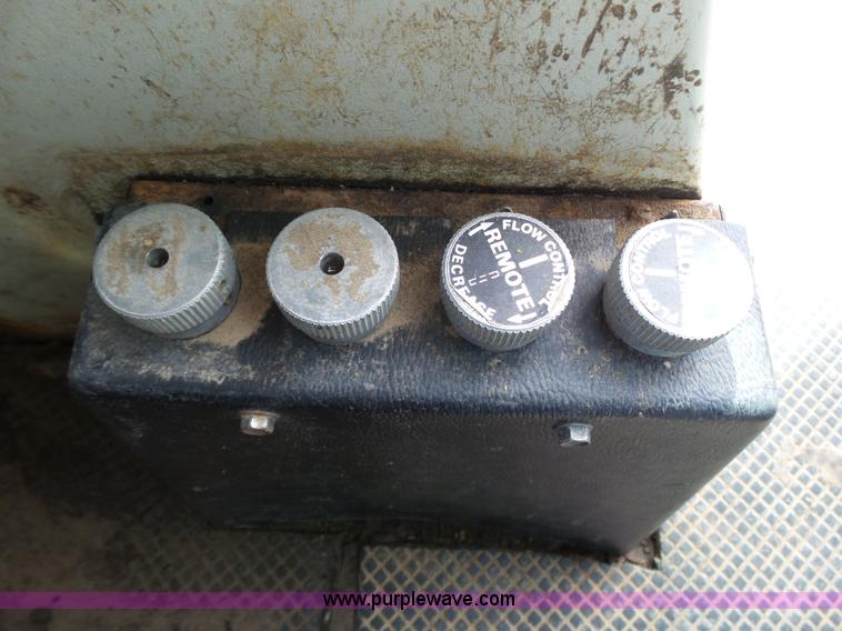 image for item J6059 1980 Case 2390 tractor