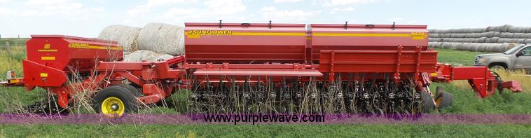 image for item J6081 2008 Sunflower 9434-40 no-till grain drill
