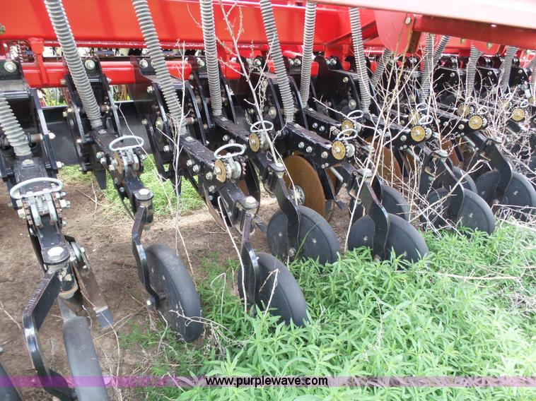 image for item J6081 2008 Sunflower 9434-40 no-till grain drill