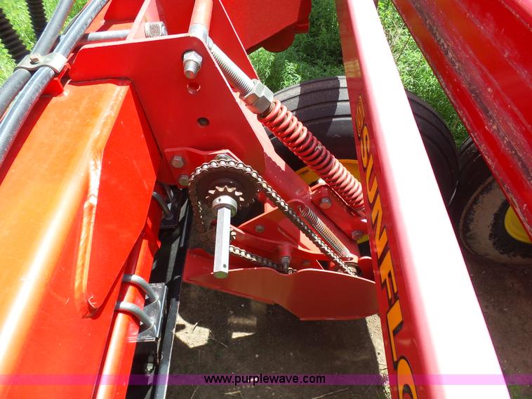 image for item J6081 2008 Sunflower 9434-40 no-till grain drill