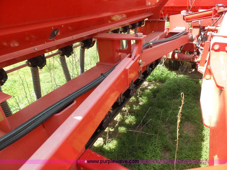 image for item J6081 2008 Sunflower 9434-40 no-till grain drill