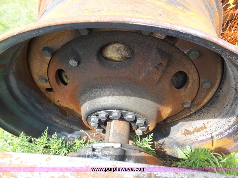 image for item J6095 2011 John Deere 9430 4WD tractor