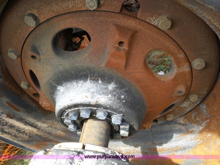 image for item J6095 2011 John Deere 9430 4WD tractor