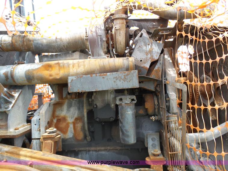 image for item J6095 2011 John Deere 9430 4WD tractor