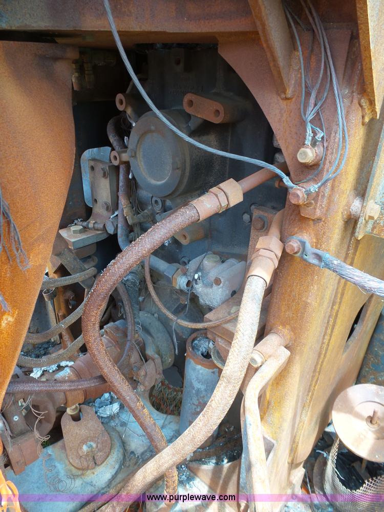 image for item J6095 2011 John Deere 9430 4WD tractor