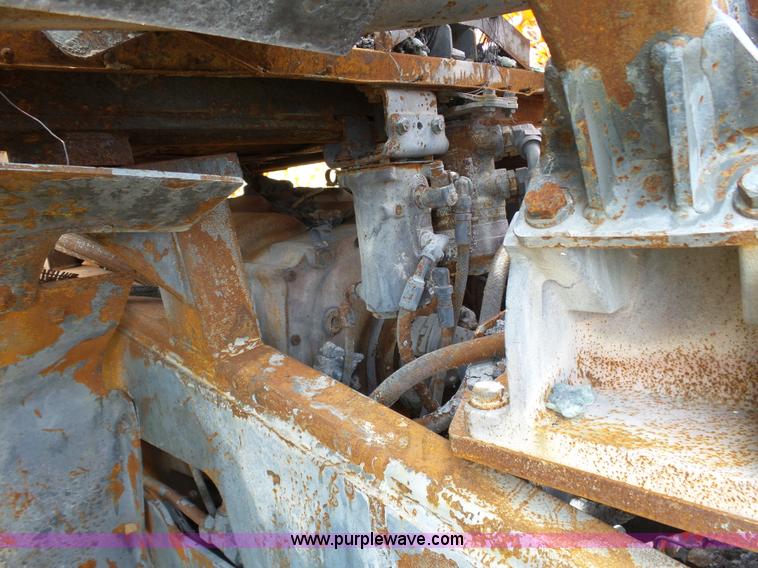 image for item J6095 2011 John Deere 9430 4WD tractor