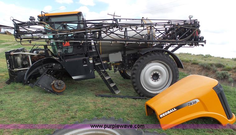 image for item J6117 Redball 7830 self-propelled sprayer