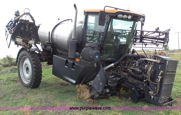 image for item J6117 Redball 7830 self-propelled sprayer