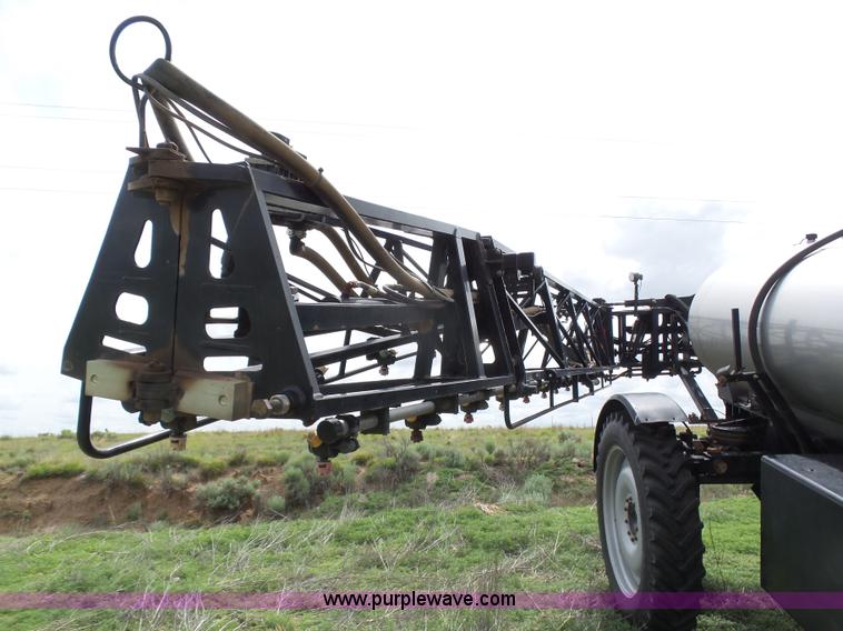 image for item J6117 Redball 7830 self-propelled sprayer
