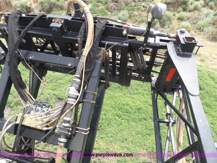 image for item J6117 Redball 7830 self-propelled sprayer