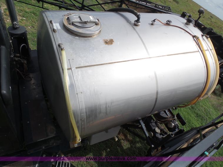 image for item J6117 Redball 7830 self-propelled sprayer