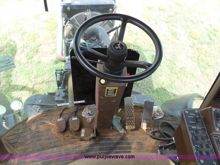 image for item J6117 Redball 7830 self-propelled sprayer