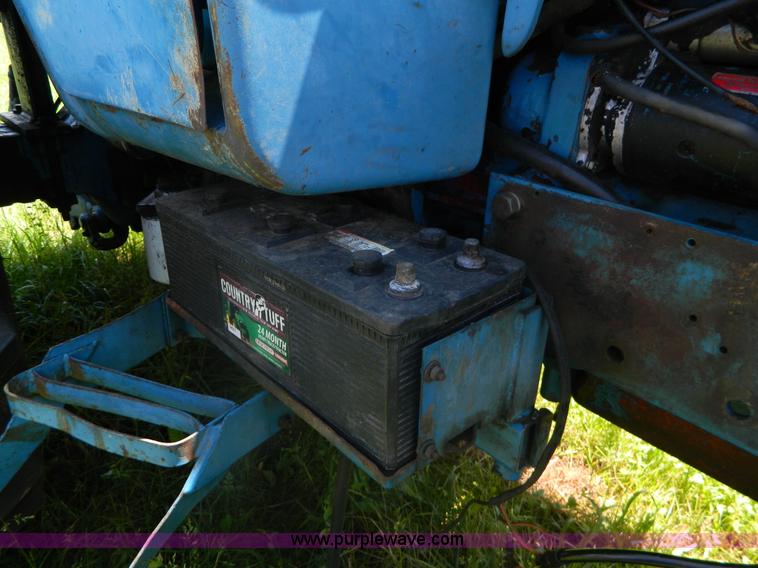 image for item J8902 1980 Ford TW20 tractor