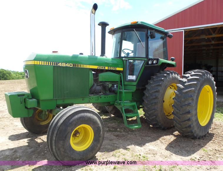 image for item K2215 1978 John Deere 4840 tractor