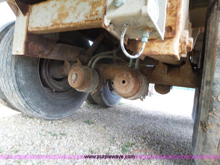 image for item K2220 1996 Timpte Super Hopper double hopper grain trailer