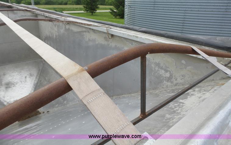 image for item K2220 1996 Timpte Super Hopper double hopper grain trailer