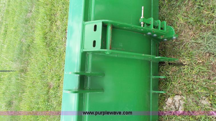 image for item K4039 John Deere 640 loader