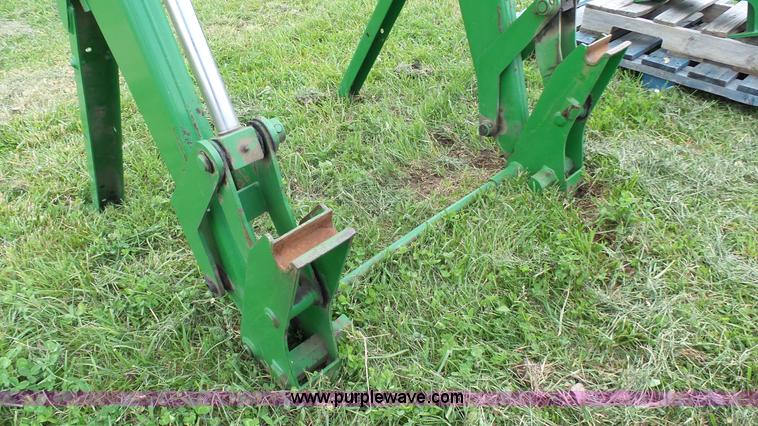 image for item K4039 John Deere 640 loader