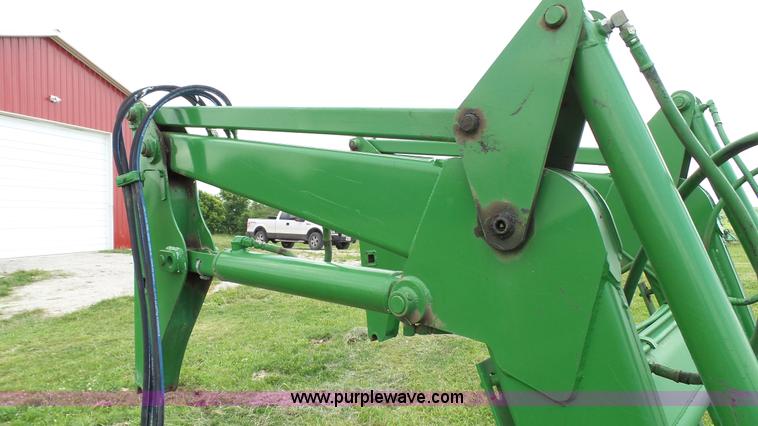 image for item K4039 John Deere 640 loader