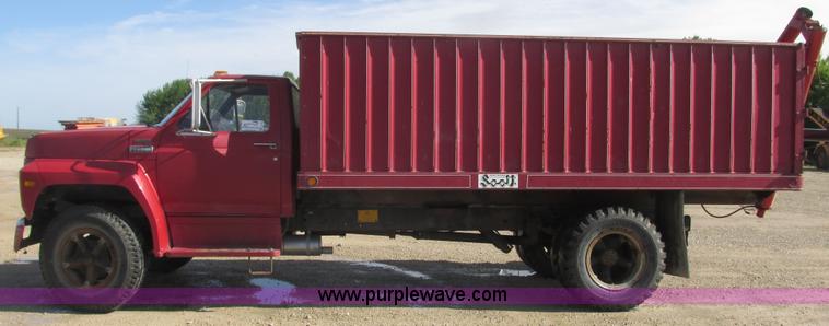 image for item K4704 1980 Ford grain truck
