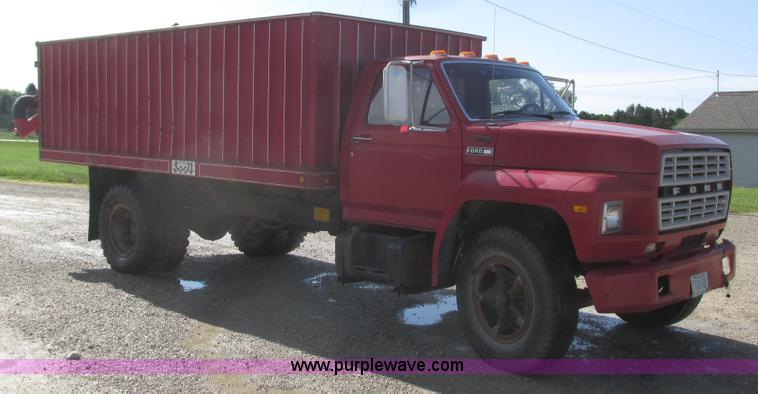 image for item K4704 1980 Ford grain truck