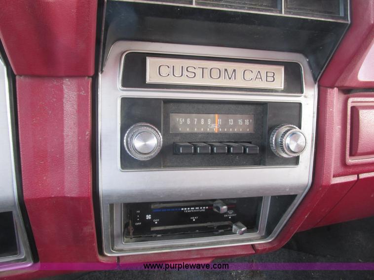 image for item K4704 1980 Ford grain truck