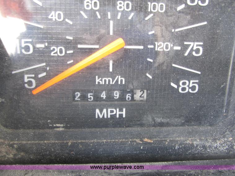 image for item K4704 1980 Ford grain truck