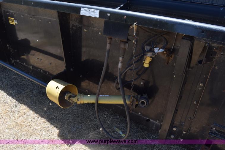 image for item K7300 AGCO Challenger head