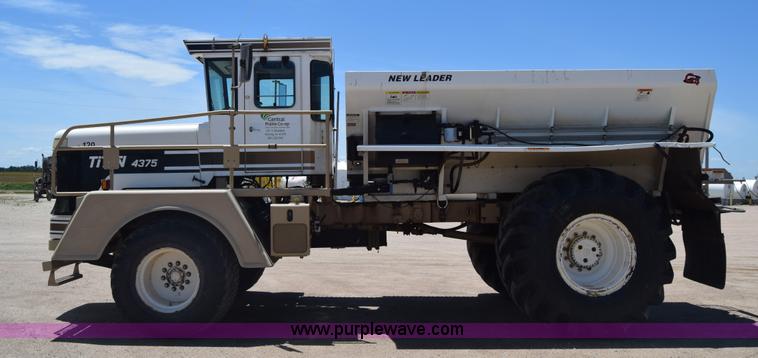 image for item K7312 1996 Tyler Titan 4375 self-propelled applicator