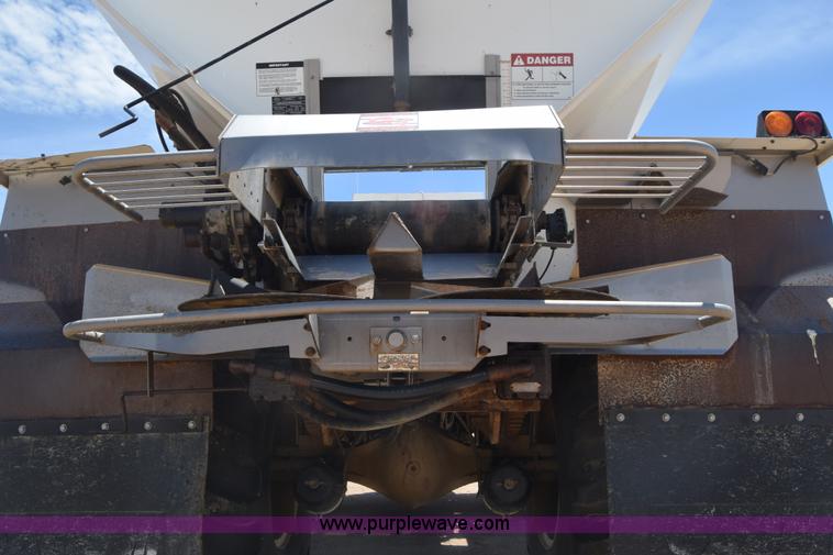 image for item K7312 1996 Tyler Titan 4375 self-propelled applicator