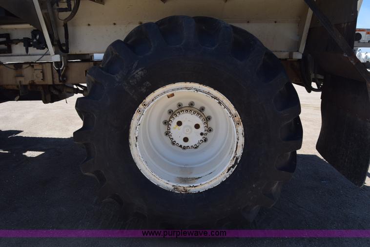 image for item K7312 1996 Tyler Titan 4375 self-propelled applicator