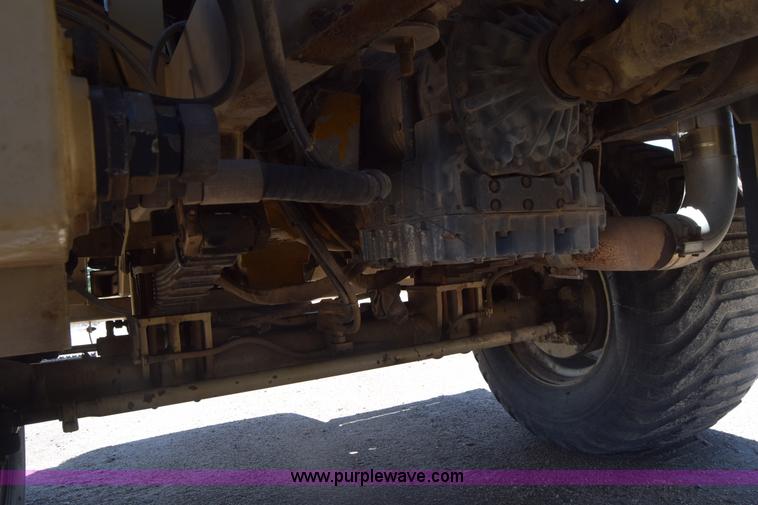 image for item K7312 1996 Tyler Titan 4375 self-propelled applicator