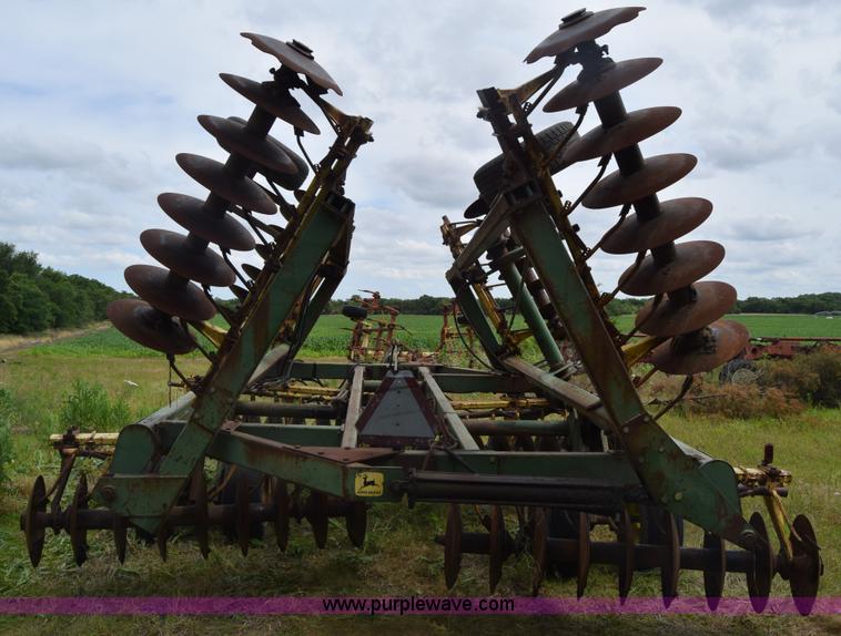 image for item K7315 John Deere T0330 disk