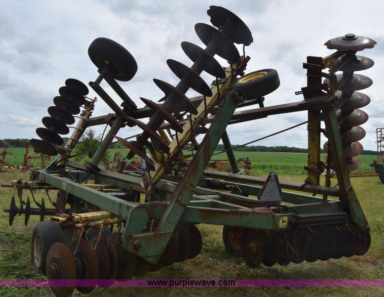 image for item K7315 John Deere T0330 disk