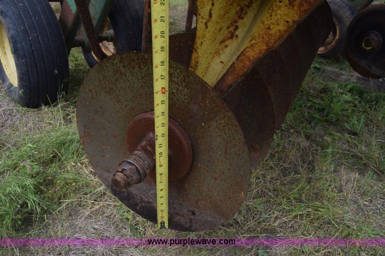 image for item K7315 John Deere T0330 disk