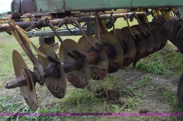 image for item K7315 John Deere T0330 disk