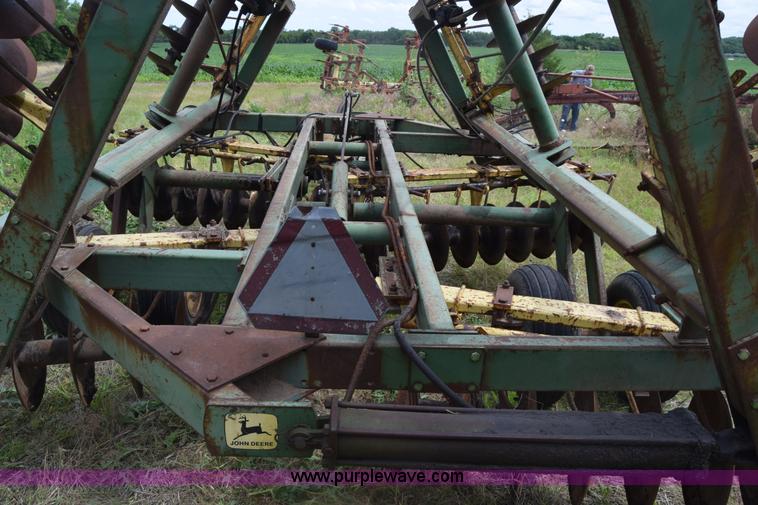 image for item K7315 John Deere T0330 disk