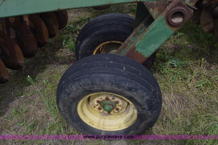 image for item K7315 John Deere T0330 disk