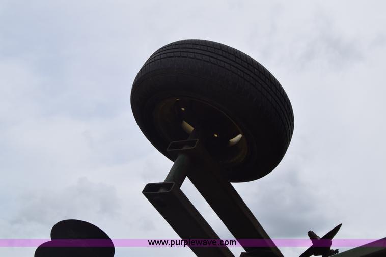 image for item K7315 John Deere T0330 disk