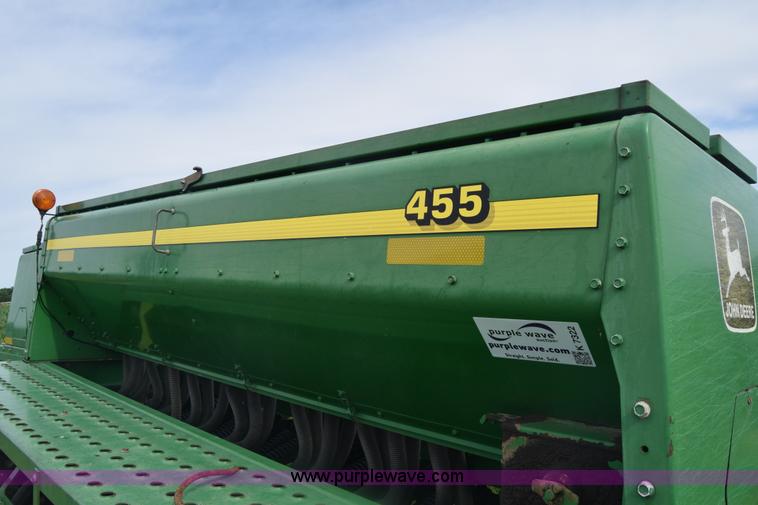 image for item K7322 John Deere 455 grain drill