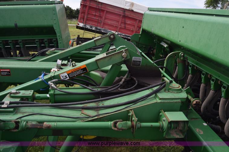 image for item K7322 John Deere 455 grain drill