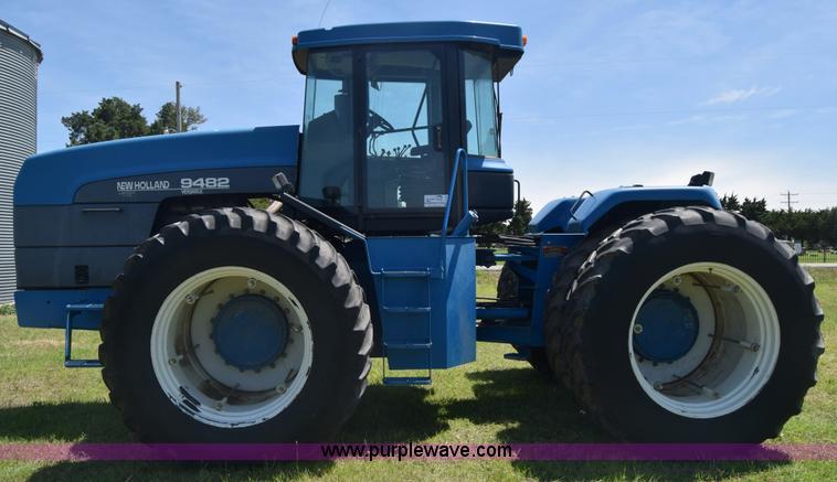 image for item K7323 1997 New Holland 9482 Versatile 4WD tractor