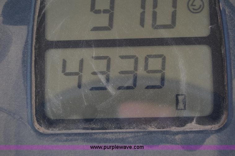 image for item K7323 1997 New Holland 9482 Versatile 4WD tractor