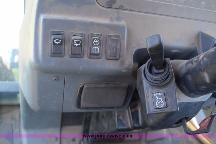 image for item K7323 1997 New Holland 9482 Versatile 4WD tractor