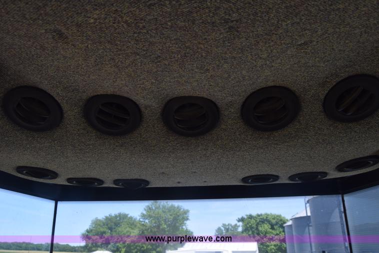 image for item K7323 1997 New Holland 9482 Versatile 4WD tractor