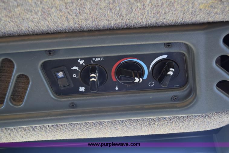 image for item K7323 1997 New Holland 9482 Versatile 4WD tractor